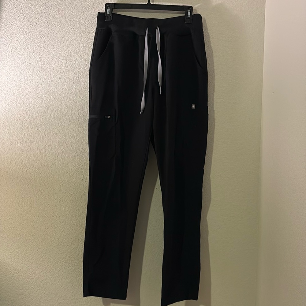 Figs high waisted cargo scrub pants